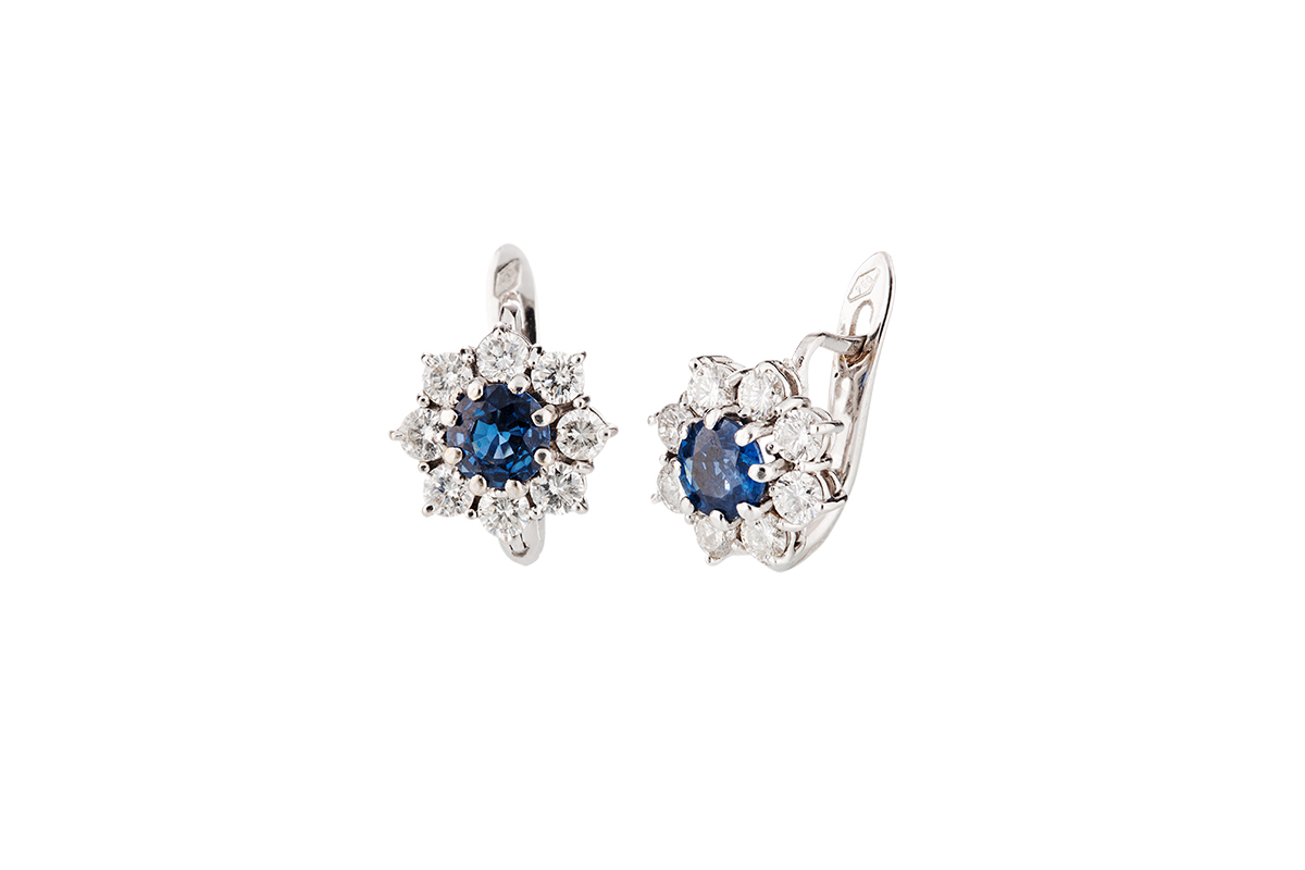 Caselli online vintage jewels: Sapphire and diamond earrings jewel ...